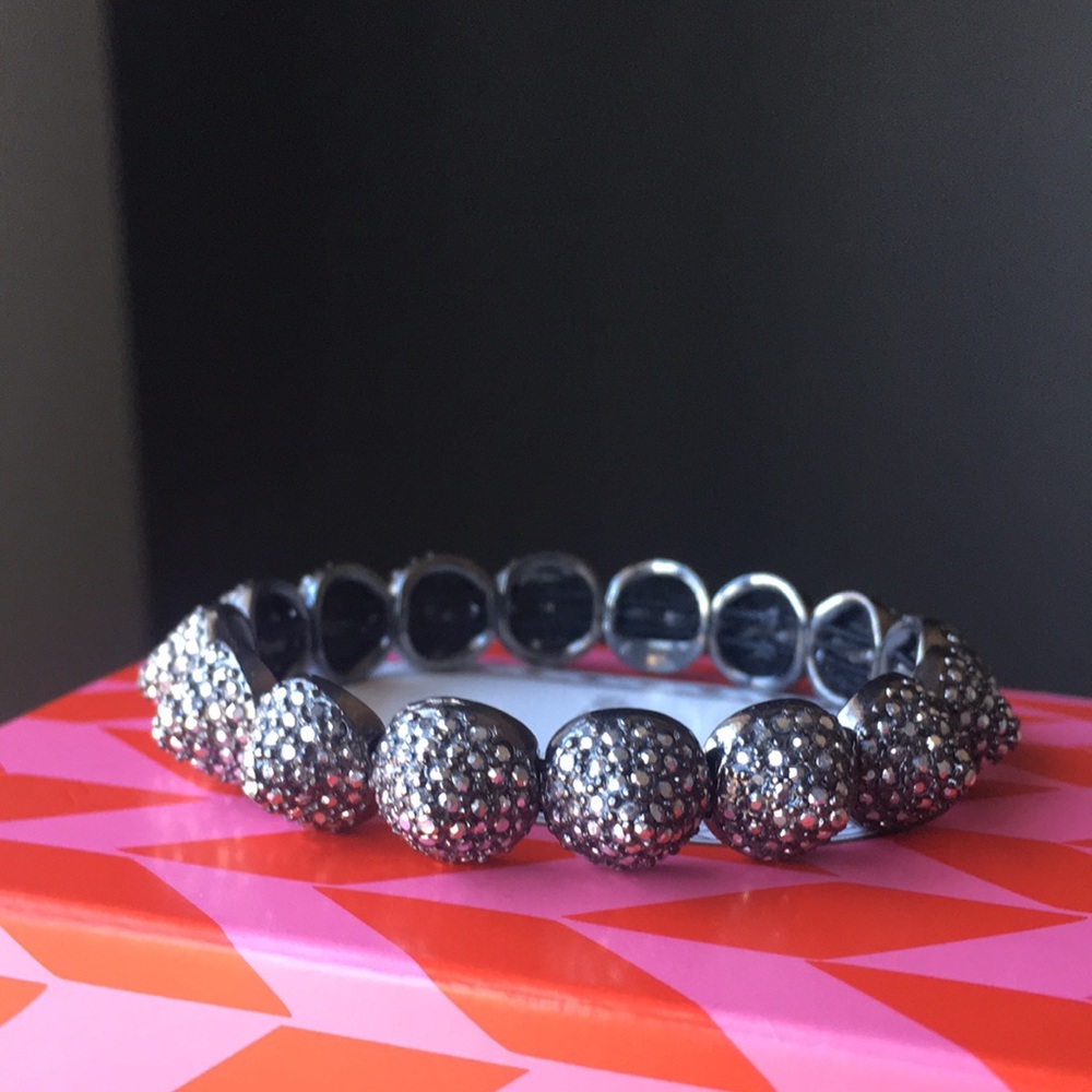 Stella and Dot Nikita stretch bracelet